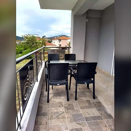 Astra Apartment